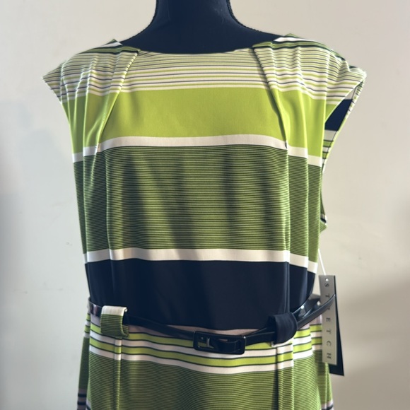 Green and Black striped dress with belt. - Picture 3 of 6
